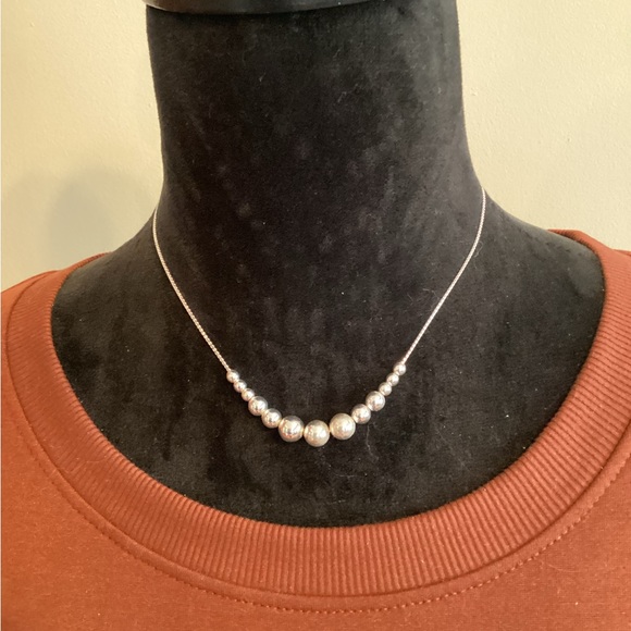 Silver Beaded Choker - Picture 2 of 5